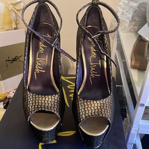 Women London Trash heel size 7.5